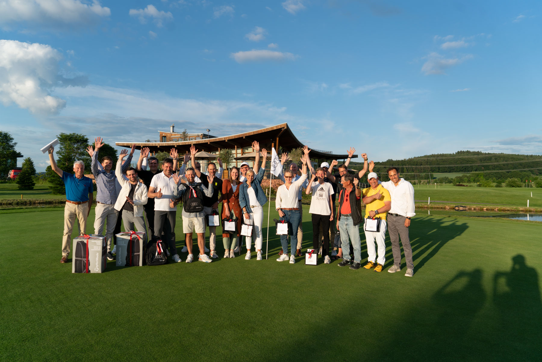 Einlochen für den guten Zweck – Golfturnier „Audi Quattro Cup“ bringt Rekorderlös für ASK Hanau