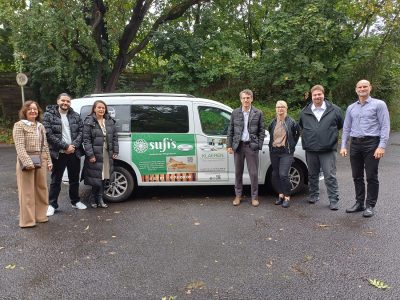 Offizielle Übergabe unseres neuen Kleinbusses