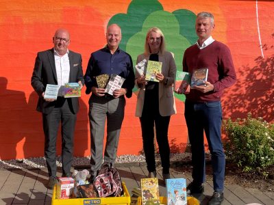 Lions Club Wetzlar-Solms spendet „frischen Wind“ für die Kinder- und Jugend-Bibliothek des Albert-Schweitzer-Kinderdorf Wetzlar